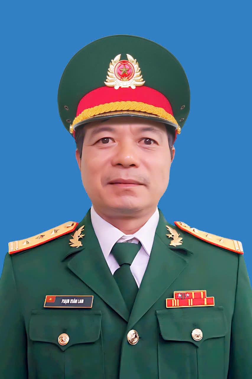 Hình ảnh trong tài liệu lịch sử Đoàn 345